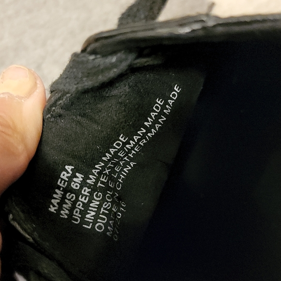 Kenneth Cole Reaction Sneakers - Picture 6 of 6